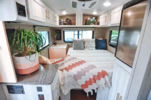  Nicely decorated RV interior.